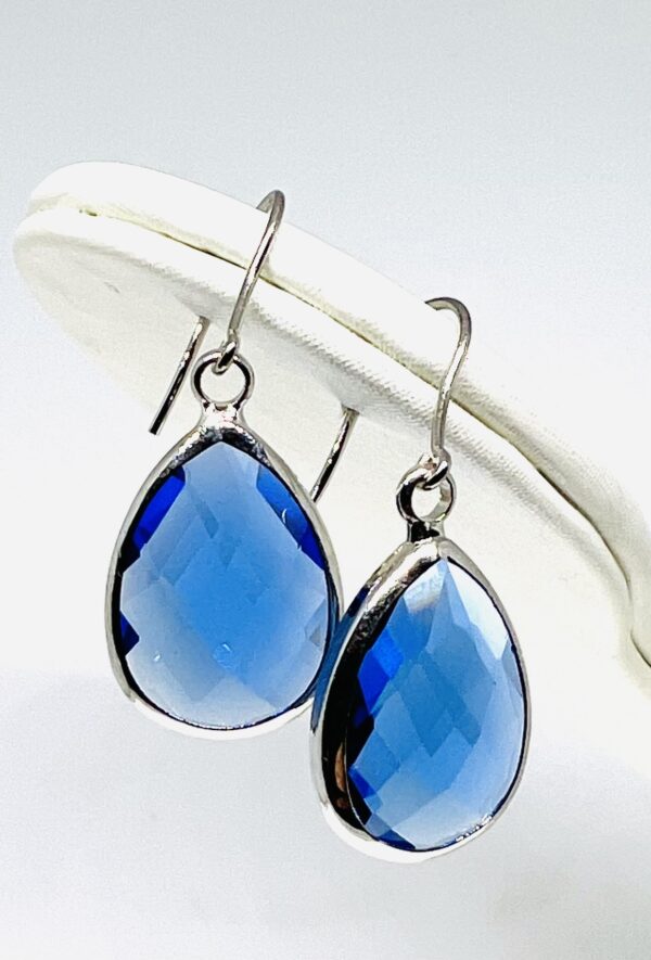 Farma Bijoux Υποαλλεγικά Σκουλαρίκια Κρεμαστά Δάκρυα Γαλάζια Κρύσταλλα 20mm