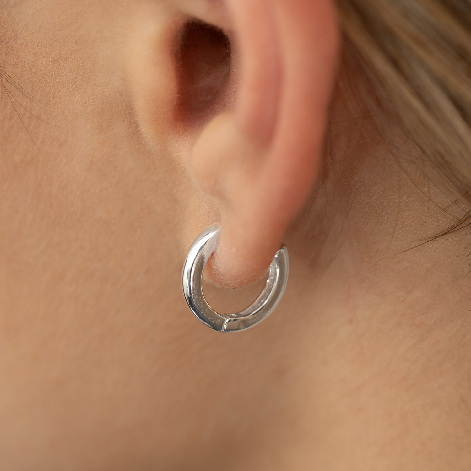 EAR SENSE Υποαλλεργικά σκουλαρίκια 13mm Silver Huggie Hoop